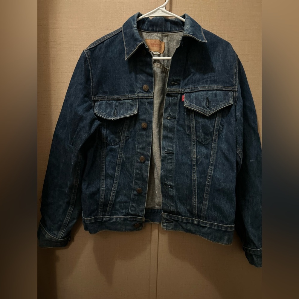 Vintage Levi’s denim jacket